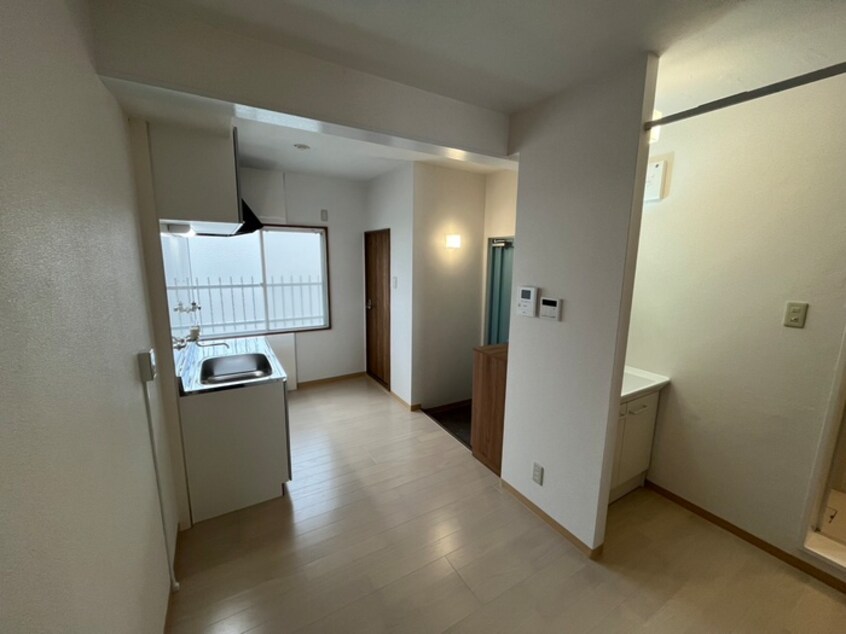 居室 サンライズ藤井寺
