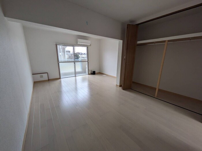 居室 サンライズ藤井寺
