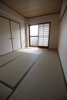 居室 ロイヤルコ－ポ明石硯町