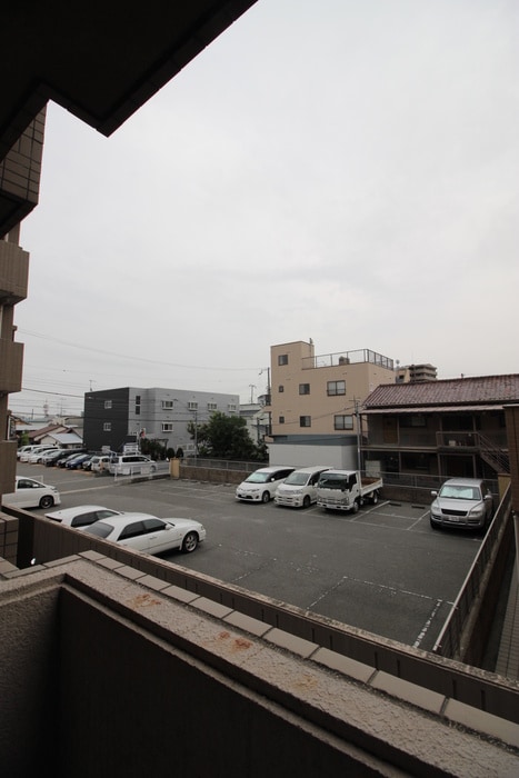 室内からの展望 ロイヤルコ－ポ明石硯町