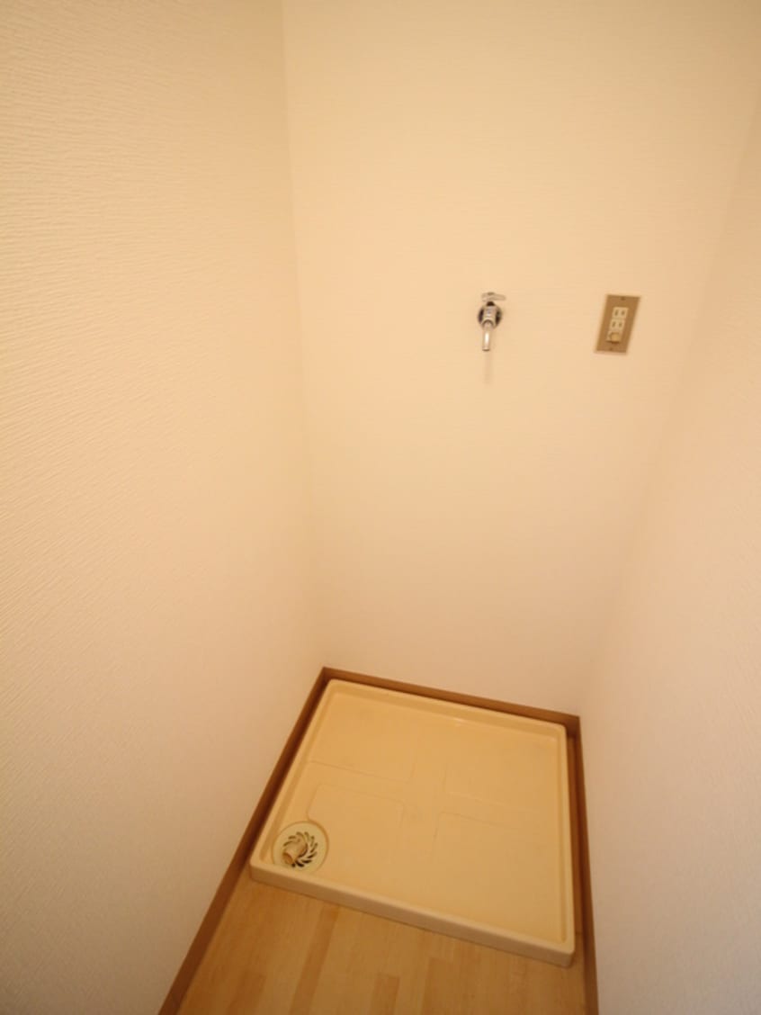 洗濯機置場 コ－プ野村梅田Ａ棟(1005)