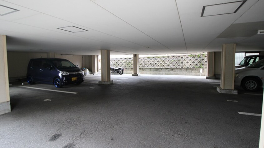 駐車場 イルパラッツオ