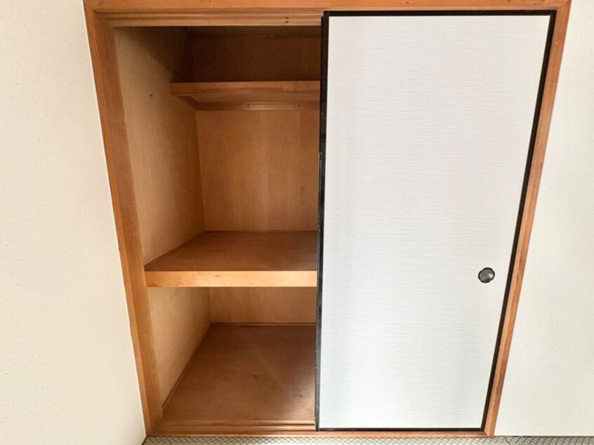 収納 イルパラッツオ