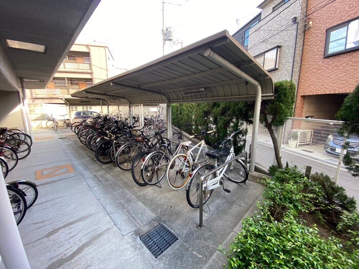 駐輪場 willDo九条