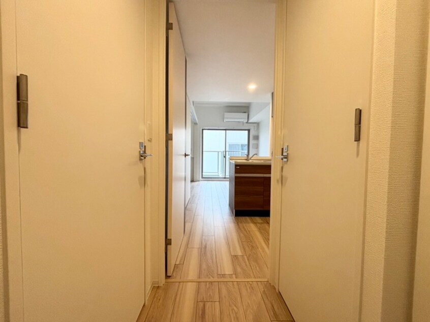 廊下 セレニテ難波ミラク弐番館