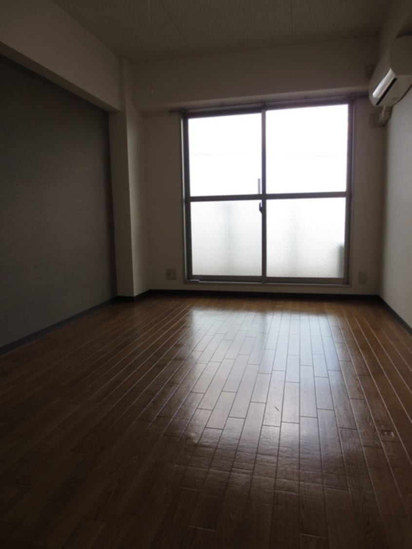 居室 ﾄﾞﾛﾒﾝｽ ｶｾ 三番館