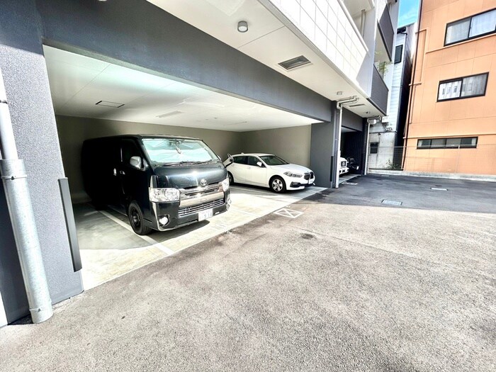 駐車場 ｴｽﾘｰﾄﾞ大阪梅田ﾘｭｸｽ(701)