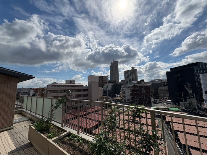 室内からの展望 ガーデン楠葉