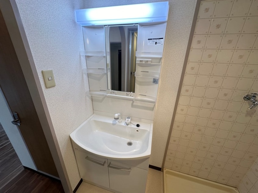 洗面 ヌーヴェレールⅢ