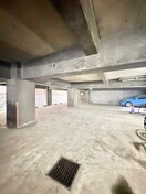 駐車場 白百合グランドシャト－