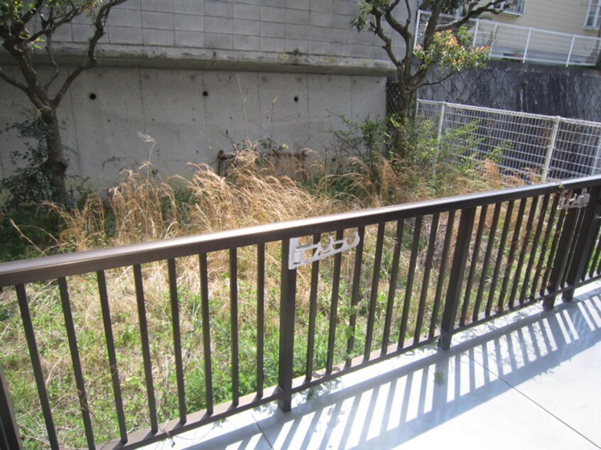 ベランダ・バルコニー ＴメゾンシャルマントⅡ