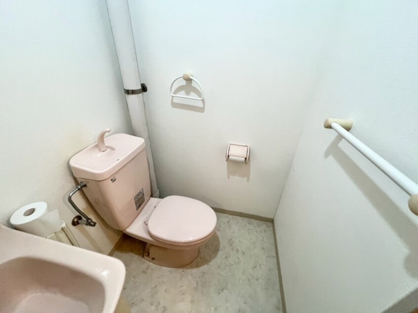 トイレ アヴニール六甲Ⅰ