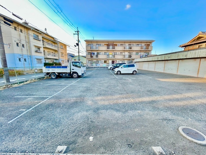 駐車場 ファミリー久門