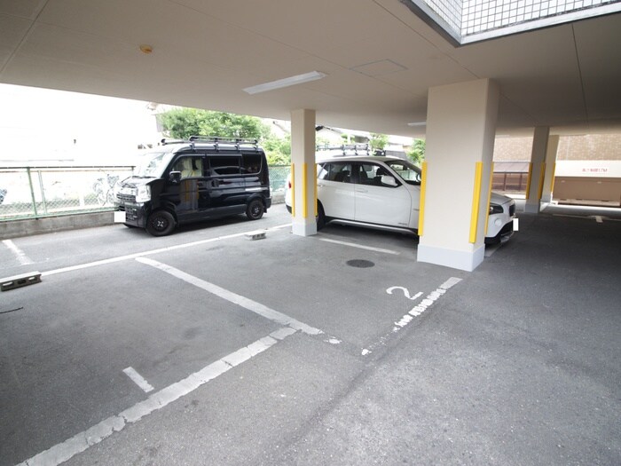 駐車場 グランレブリー桂有栖川Ⅱ