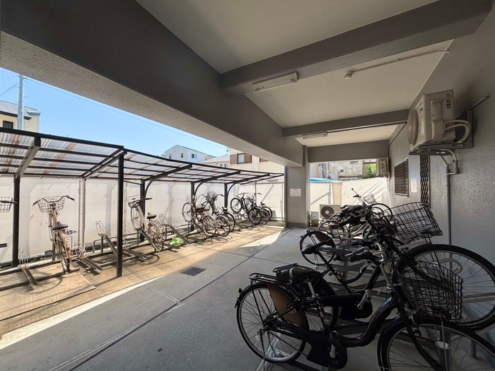 駐輪場 シーダー針中野