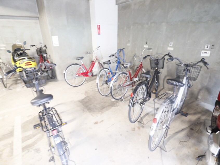 駐輪場 Aurora Court兵庫駅前