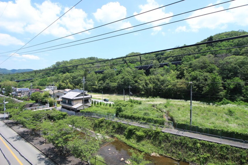 室内からの展望 谷田有馬マンション