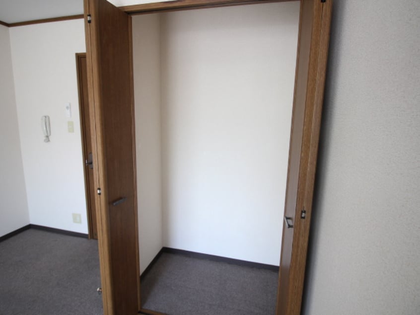 収納 エクセレント中西
