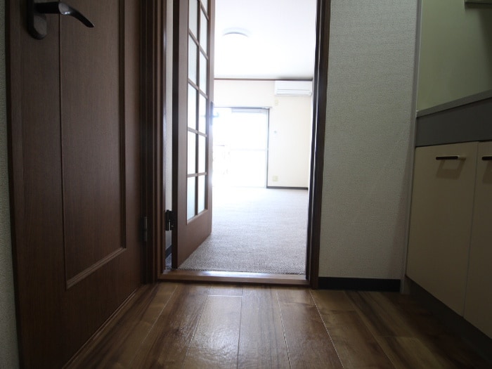 廊下 エクセレント中西