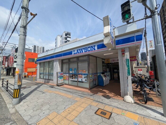 ローソン(コンビニ)まで660m プレサンス鶴橋トレヴィエ(908)