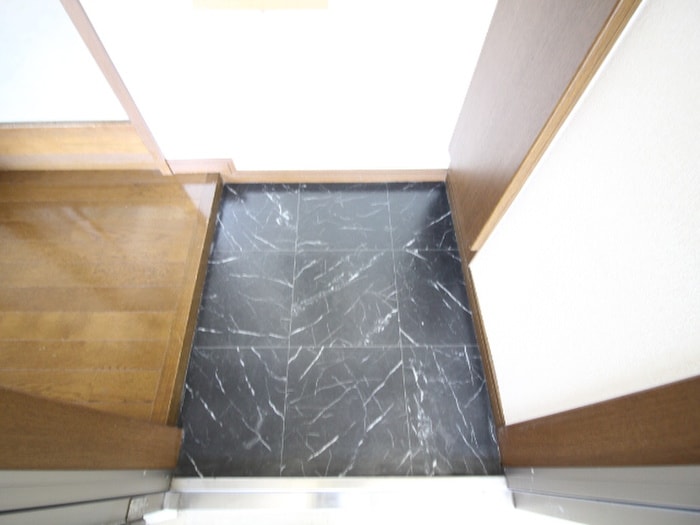 玄関 エストステーブル B棟