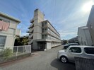 クレセント多田の外観