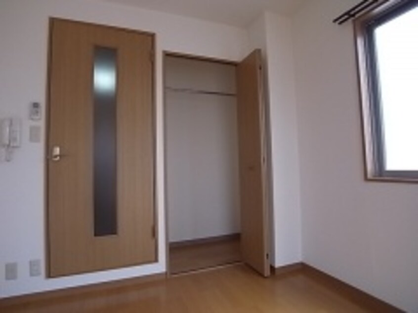 収納 ヴィラ神戸Ⅲ