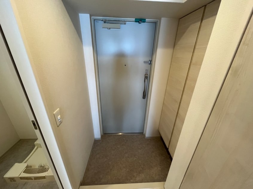 玄関 ベルエール江坂