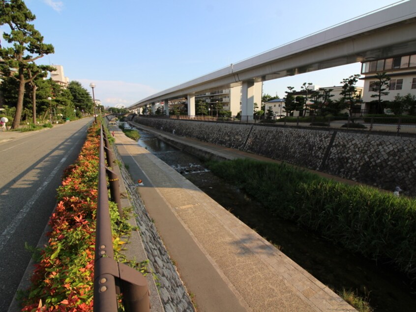 住吉川(公園)まで580m 福田マンション