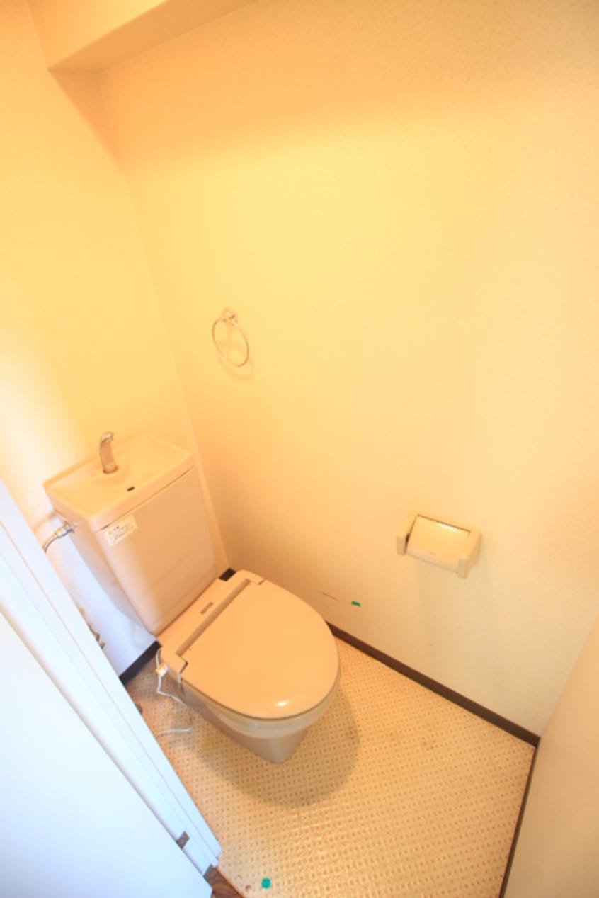 トイレ アローズパーク