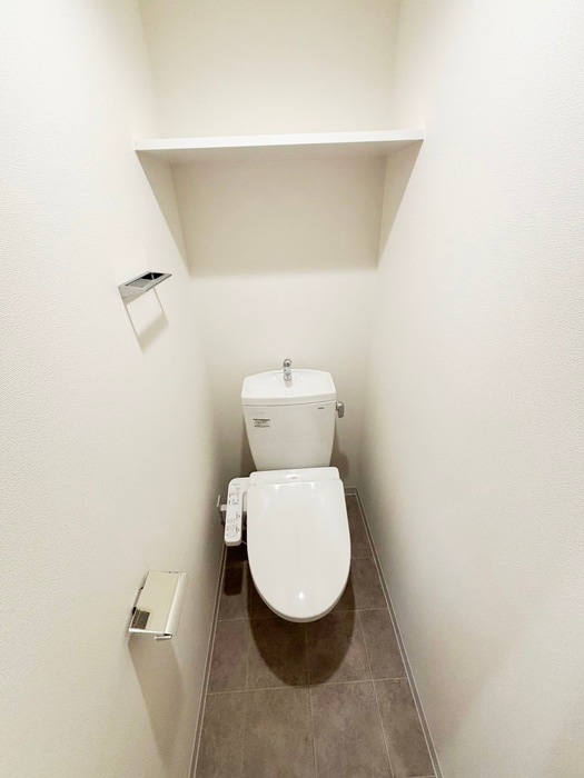 トイレ ﾌﾟﾚｻﾝｽNEO大和田STATIONﾍﾞｾﾞﾙ