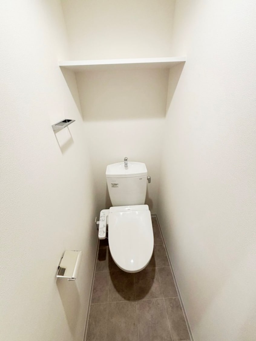 トイレ ﾌﾟﾚｻﾝｽNEO大和田STATIONﾍﾞｾﾞﾙ