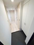 玄関 ﾌﾟﾚｻﾝｽNEO大和田STATIONﾍﾞｾﾞﾙ