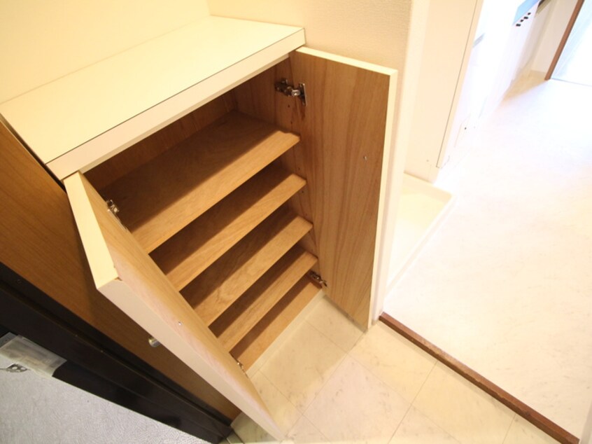 靴箱 ﾊﾟﾙﾒｰﾗ甲子園口