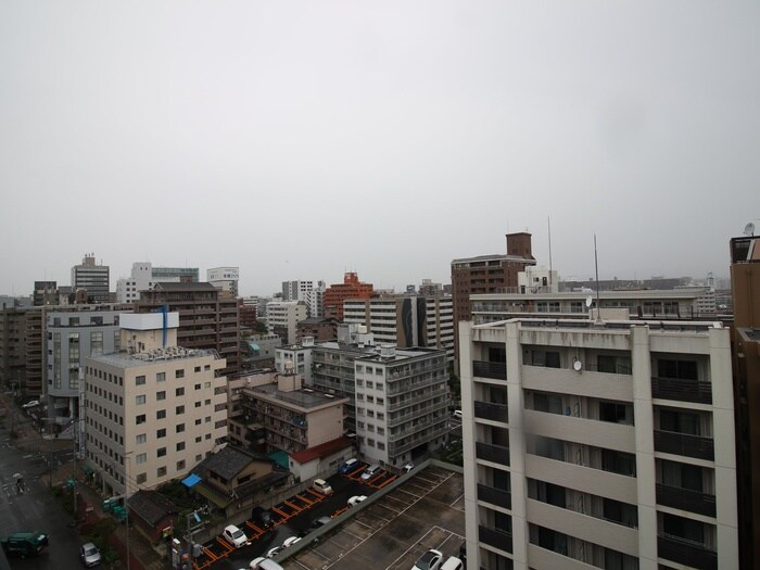 室内からの展望 ア－デン新大阪