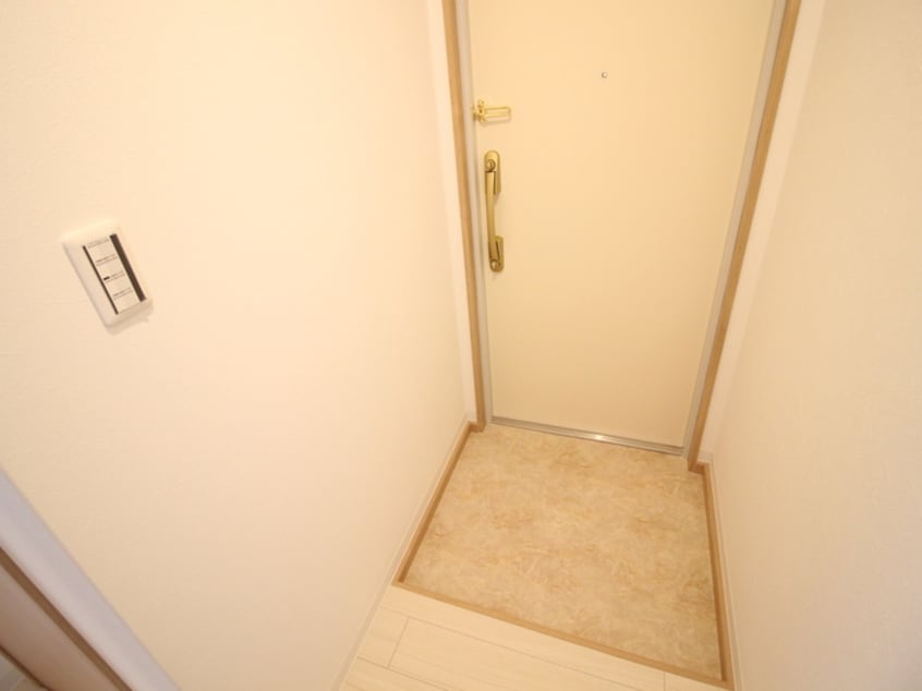 玄関 エルパシオン吹田泉町