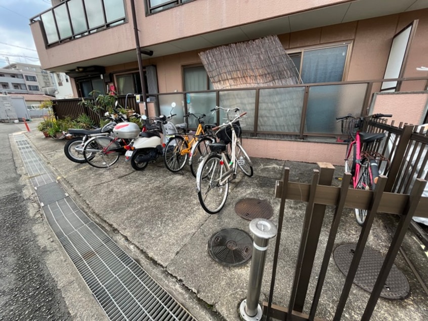 駐輪場 ＢＲＵＭＥつかさ