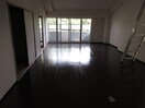 居室 白鷹松下マンション