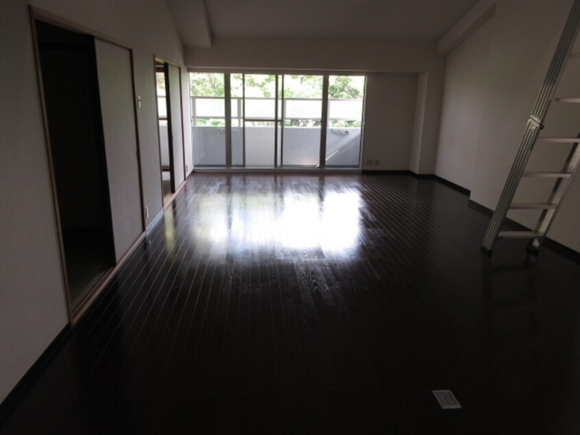 居室 白鷹松下マンション