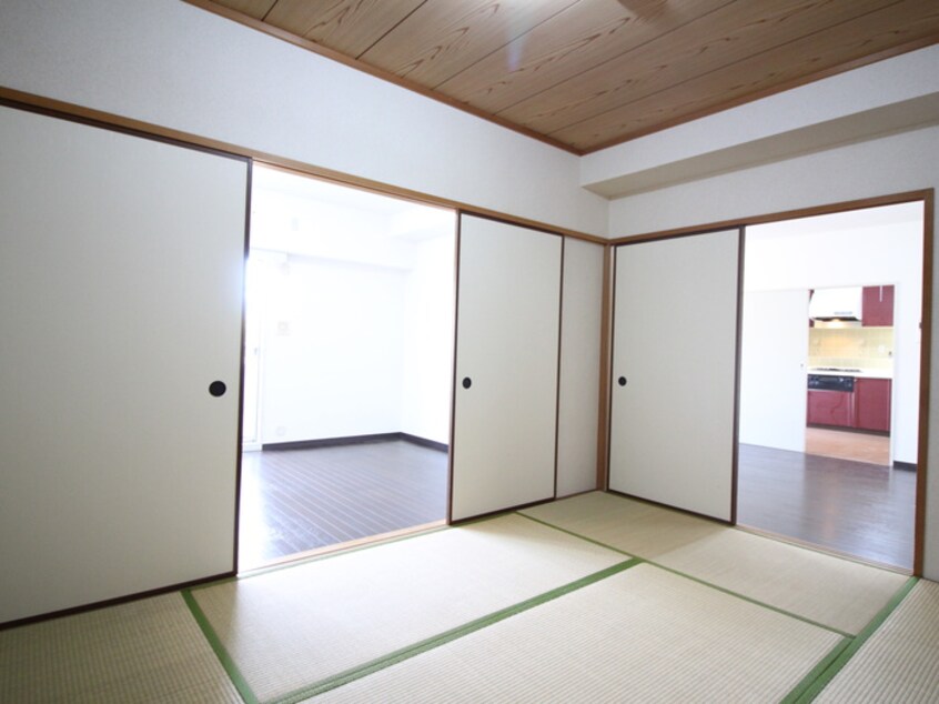 居室 白鷹松下マンション