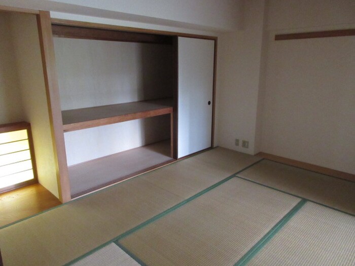 居室 白鷹松下マンション
