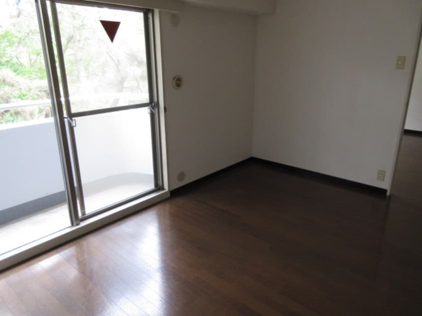 居室 白鷹松下マンション