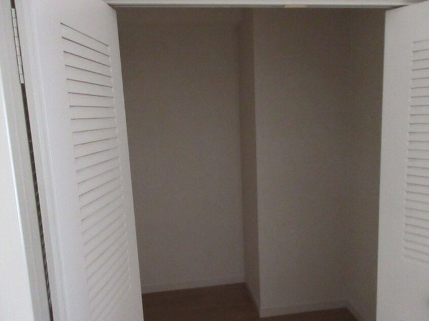 収納 白鷹松下マンション
