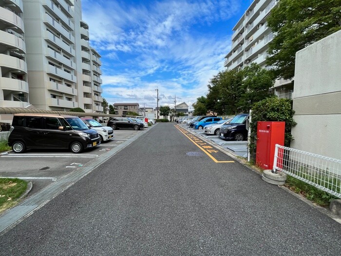 駐車場 アルビス池田１０１号棟