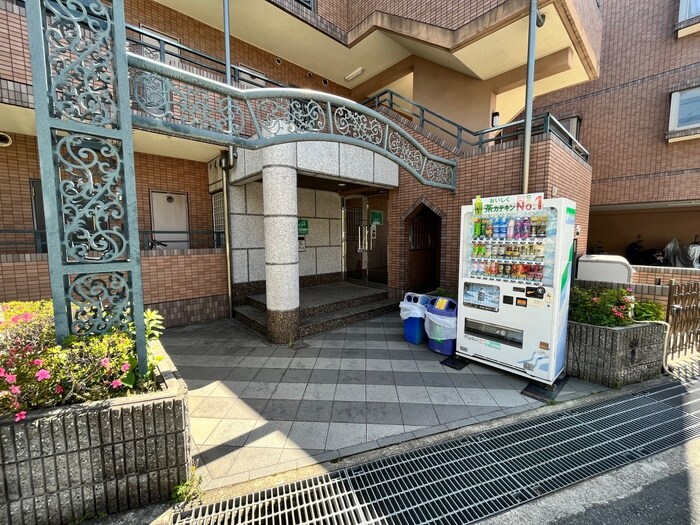 エントランス部分 ＮＬバルビゾンスカイ