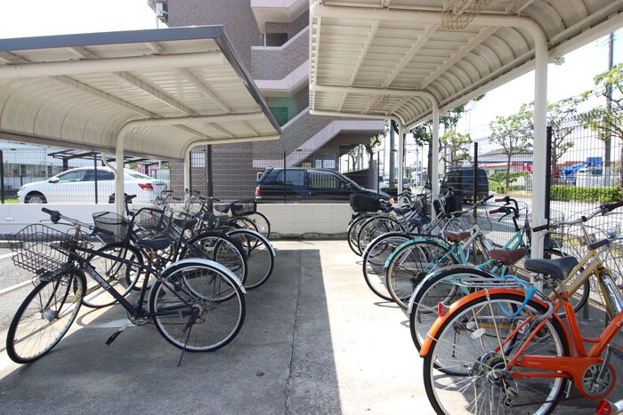 駐輪場 マッティーナ神戸弐番館