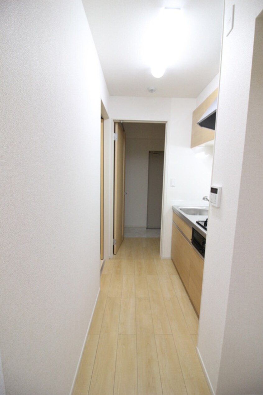 廊下 ウィン　あんりゅう