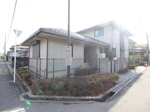 寝屋川本町貸家