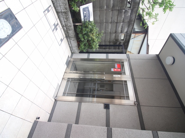 エントランス部分 シャルマンハイム大淀