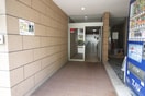 エントランス部分 淡路マンション